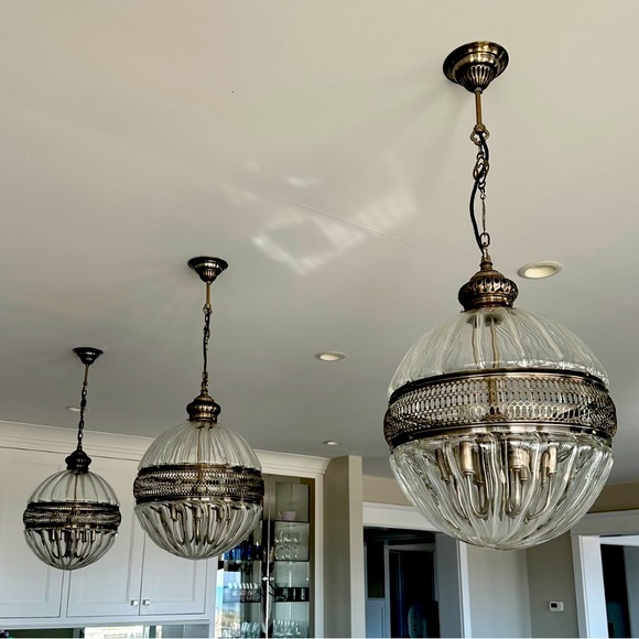 Custom Handblown glass and metal pendant - Picture 1 of 6